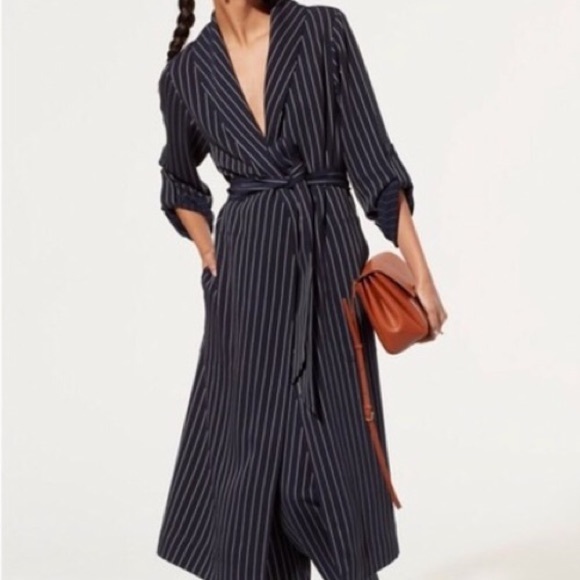 Aritzia Babton Khalo Robe Pinstripe - Picture 5 of 5